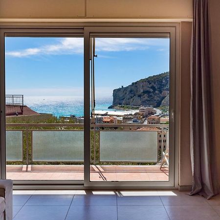 Casa Matilde - Appartamento Vista Mare - Con Posto Auto Finale Ligure Ngoại thất bức ảnh